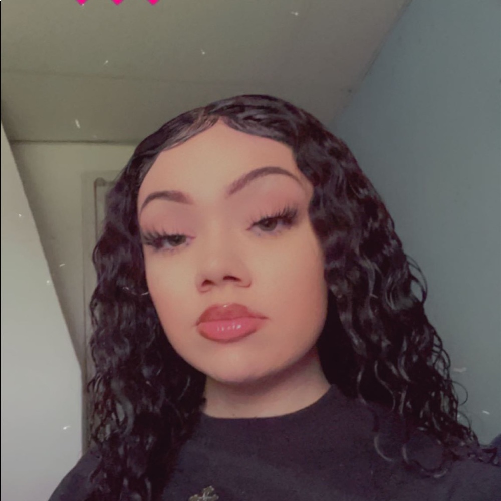 Meet your Posher, Jocelyn